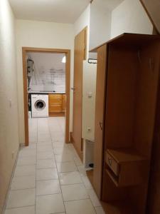 Fotografie z fotogalerie ubytování 2 Zi Souterrain Wohnung in Wiesbaden Schierstein v destinaci Wiesbaden