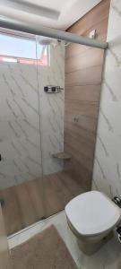 Um banheiro em Eldorado Thermas Park Caldas Novas