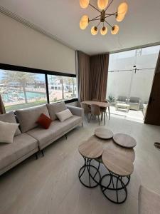 Gallery image of درة العروس شقة مطلة على المرسى in Durat  Alarous