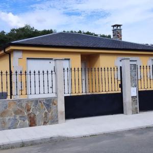 Foto dalla galleria di Casa Da Praia a Lugo Altre 34 foto