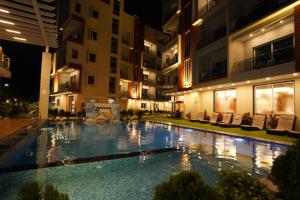 Bazén v ubytování Sea Resort !! 500 Metre Dheusagar Park !! New Digha !! Pet Friendly !! nebo v jeho okolí