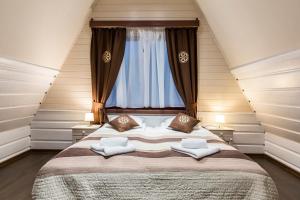 Posteľ alebo postele v izbe v ubytovaní Chata Walczaków -Blue Cave Cottage