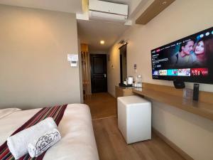 Sjónvarps- og/eða afþreyingartæki á ViaVia Boutique Hotel - Kathmandu