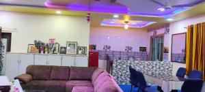 Ảnh trong thư viện ảnh của Shinobi Lakeview Retreat ở Nārāyangaon