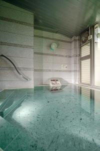 Sundlaugin á Manazuru Marin Hotel eða í nágrenninu