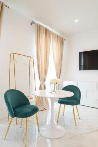 A television and/or entertainment centre at Quattro Perle