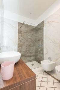 A bathroom at Quattro Perle