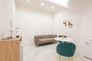 A kitchen or kitchenette at Quattro Perle
