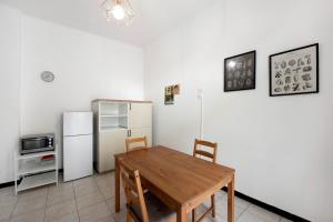 Kuchyň nebo kuchyňský kout v ubytování Casa Rostan