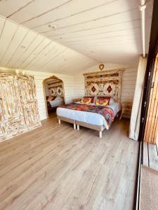 Postel nebo postele na pokoji v ubytování Lodge Sainte Sara