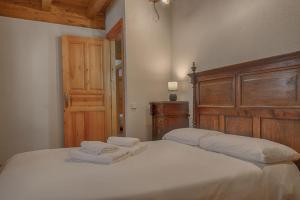 Ένα ή περισσότερα κρεβάτια σε δωμάτιο στο Saplan Real Estate CASA UISHERA