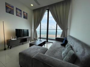 TV a/nebo společenská místnost v ubytování D'Pristine Medini Johor Bahru