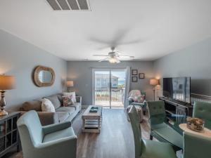 Gallery image of Loggerhead Lookout in Surf City