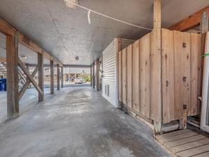 Gallery image of Loggerhead Lookout in Surf City