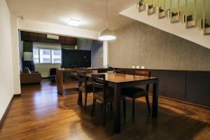 Posezení v ubytování Hotel Deville Curitiba