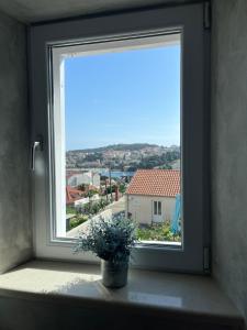Nespecifikovaný výhled na hory nebo výhled na hory při pohledu z apartmánu