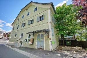 Budova, v ktorej sa apartmán nachádza