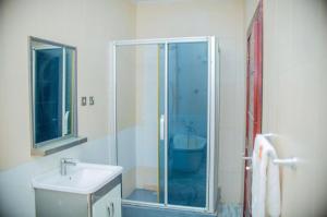 Baðherbergi á Galpin Suites