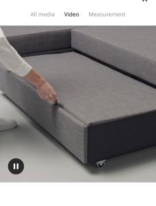 Postel nebo postele na pokoji v ubytování Marine Dr Station Room in a House