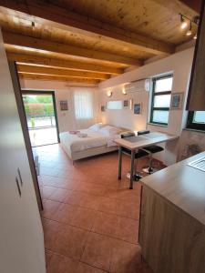 Postel nebo postele na pokoji v ubytování Apartment Leonarda