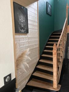 Photo de la galerie de l'établissement Magnifique Villa Piscine Jacuzzi, à Angres