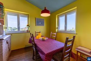 Istumisnurk majutusasutuses Apartman Iva