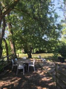 Afbeelding uit fotogalerij van Charmant Moulin Spa in Montbazon