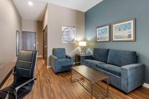 Posezení v ubytování Best Western Plus Pflugerville Inn & Suites