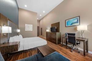 Postel nebo postele na pokoji v ubytování Best Western Plus Pflugerville Inn & Suites