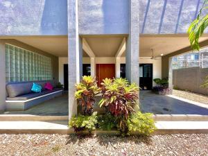 Zahrada ubytování Casa Tsuki Moderna y Elegante en Punta Zicatela