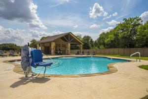 Swimmingpoolen hos eller tæt på Old Mills Resort OM A11