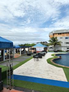 Bazén v ubytování Paradise Beach Resort Lagos nebo v jeho okolí