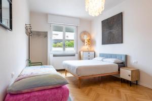 A bed or beds in a room at Amazing top floor