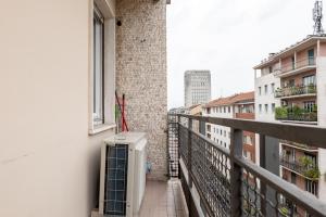 A balcony or terrace at Amazing top floor