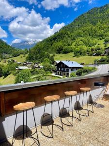 Nespecifikovaný výhled na hory nebo výhled na hory při pohledu z hotelu