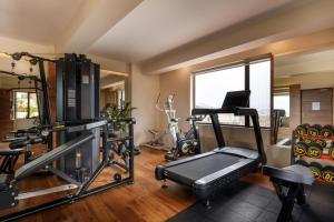 Palestra o centro fitness di Hotel Thrive, A Tropical Courtyard