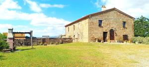 The building in which the holiday home is located