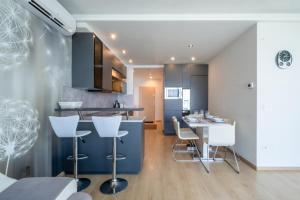 Kuchyňa alebo kuchynka v ubytovaní MyFlat Casa Luxury Apartment