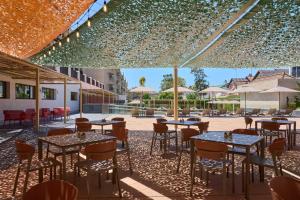 Restauracja lub miejsce do jedzenia w obiekcie Hotel Macià Doñana