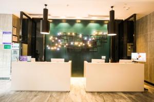 Φωτογραφία από το άλμπουμ του Echarm Hotel - Jingmen Yintai City Jingchu Institute of Technology σε Jingmen
