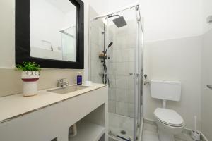 Imagen de la galería de Olive Grove Poolside Apartments, en Benitses