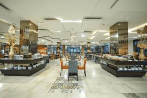 Restaurace v ubytování Grand Tjokro Hotel Balikpapan