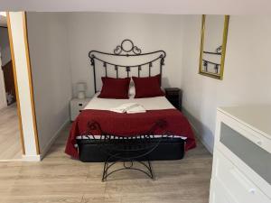 Postel nebo postele na pokoji v ubytování La buhardilla de Limón