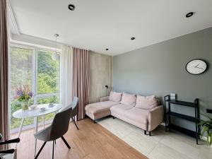 Posezení v ubytování "АпартСервic" жк Сонячний квартал + 51 fotografií