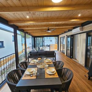 Posezení v ubytování MH Holiday Dream - Oaza Mira Resort