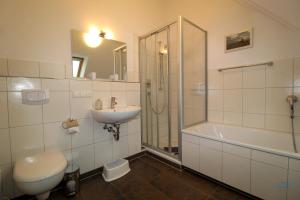 Koupelna v ubytování Residenz Hohe Lith Wohnung 28