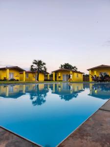 Bazén v ubytování Coral Villas Cottage nebo v jeho okolí