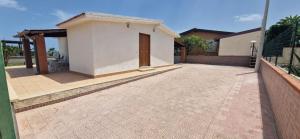 Gallery image of Villa Baia del Silenzio in Agnone Bagni