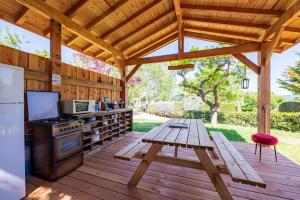 Η κουζίνα ή μικρή κουζίνα στο Dôme/insolite/parc régional du Pilat