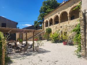 Fotografie z fotogalerie ubytování Bastide de la madeleine v destinaci Pougnadoresse
